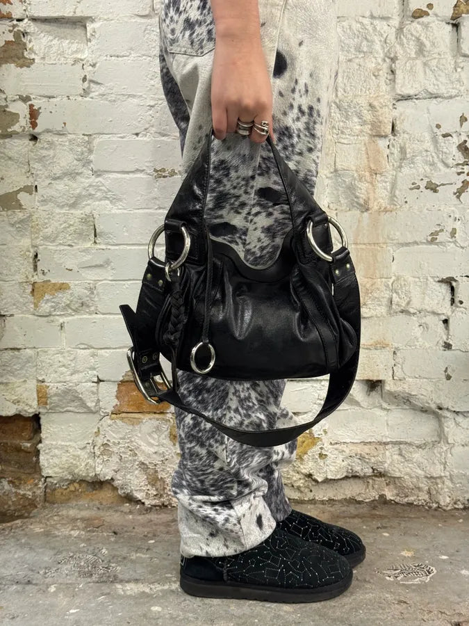2000s Dolce & Gabbana Minimalist Black Leather Shoulder Bag