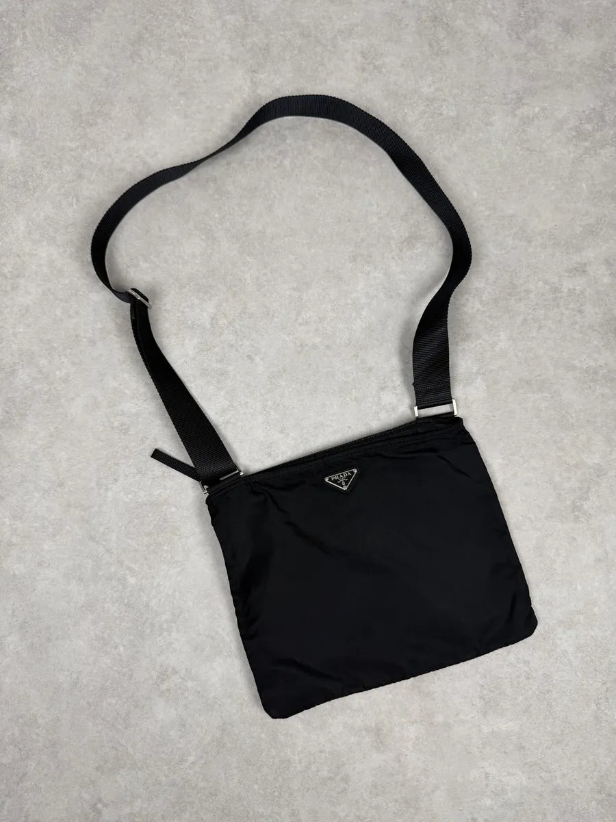 2000s Prada Black Nylon Shoulder Bag – Dolce Vita Hub