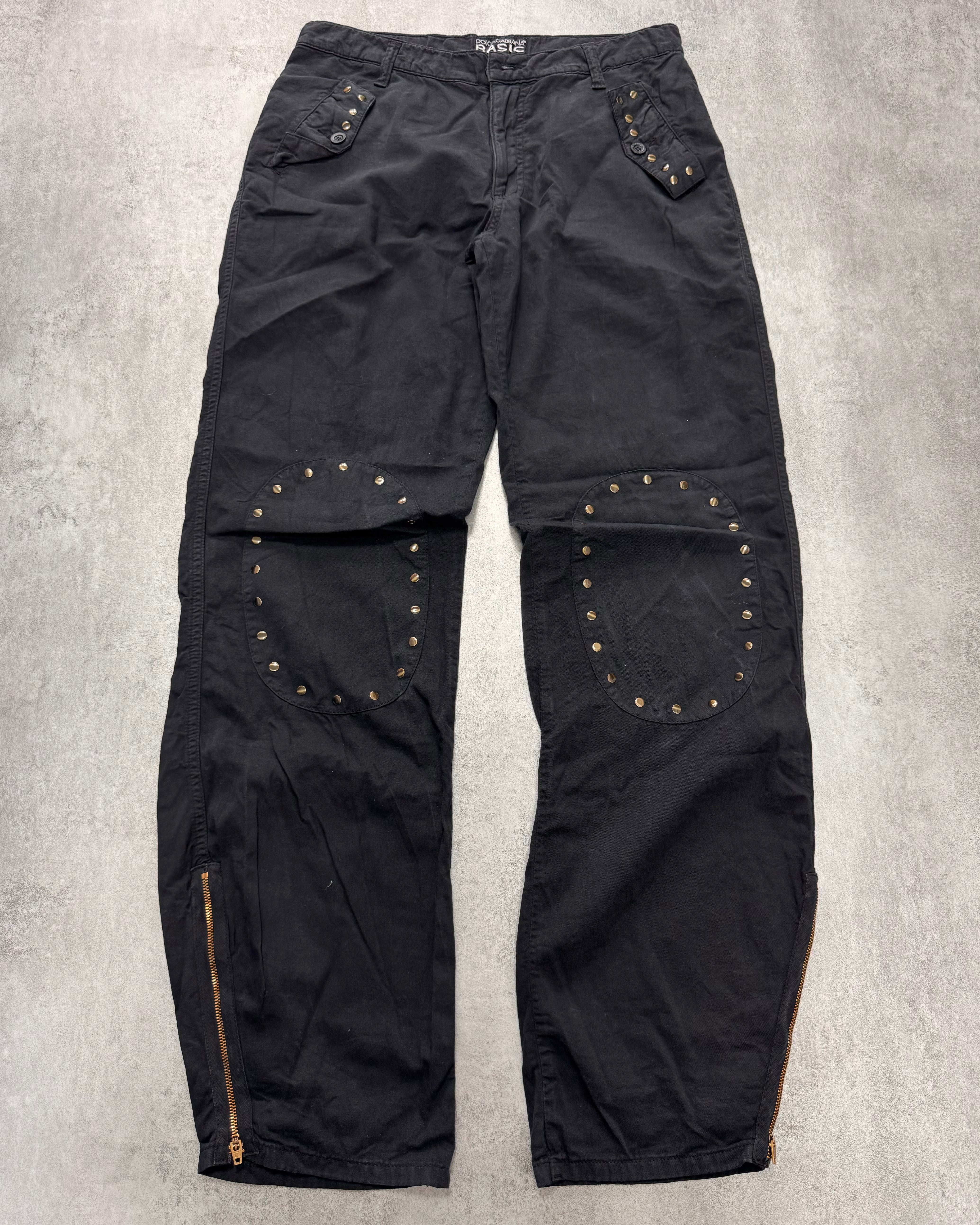 2000s Dolce & Gabbana Basic Studded Cargo Black Pants – Dolce Vita Hub