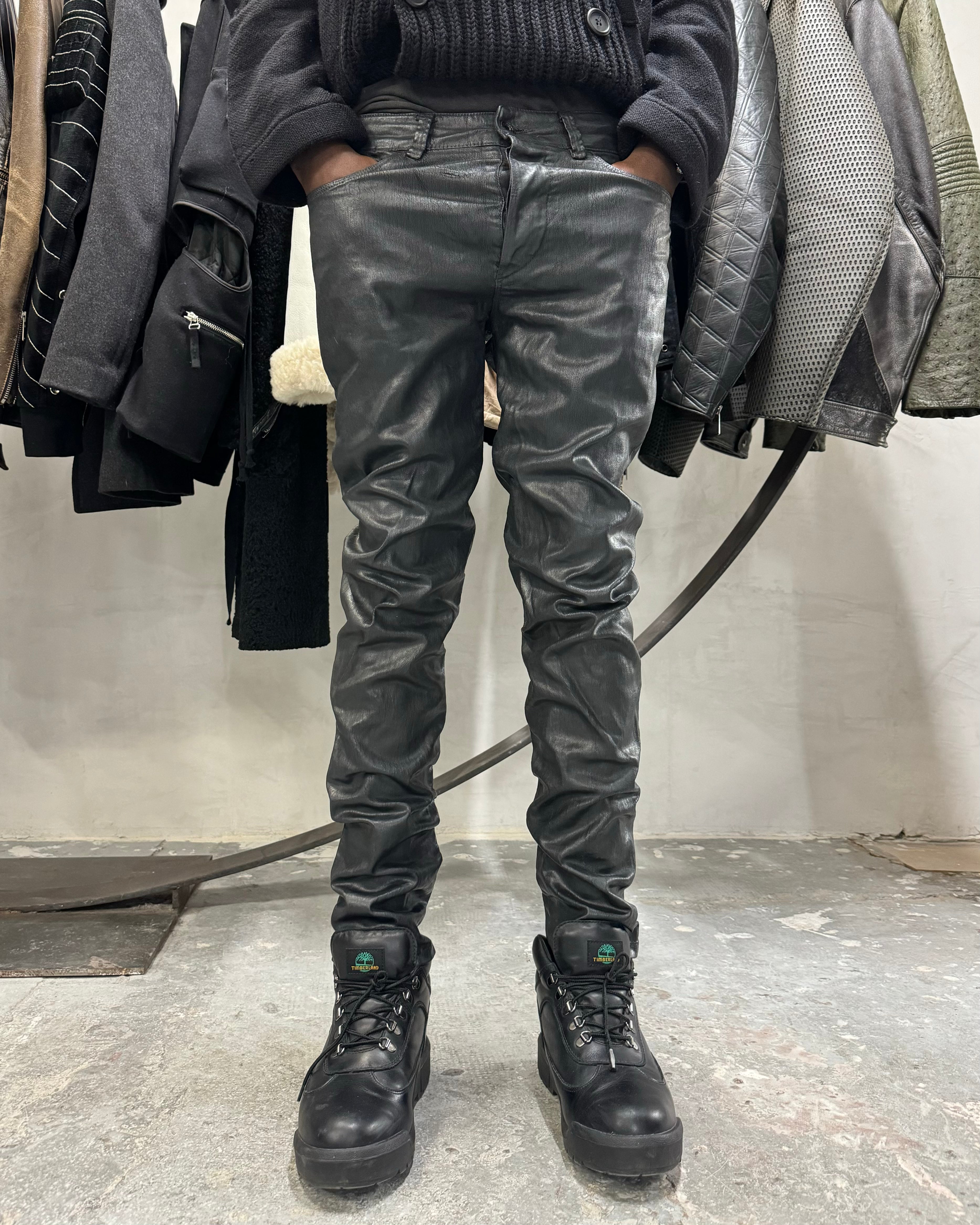 DIESEL BLACK GOLD スリムフィットパンツ Diesel Black Gold Black Waxed Denim Slim Pants – Dolce Vita Hub