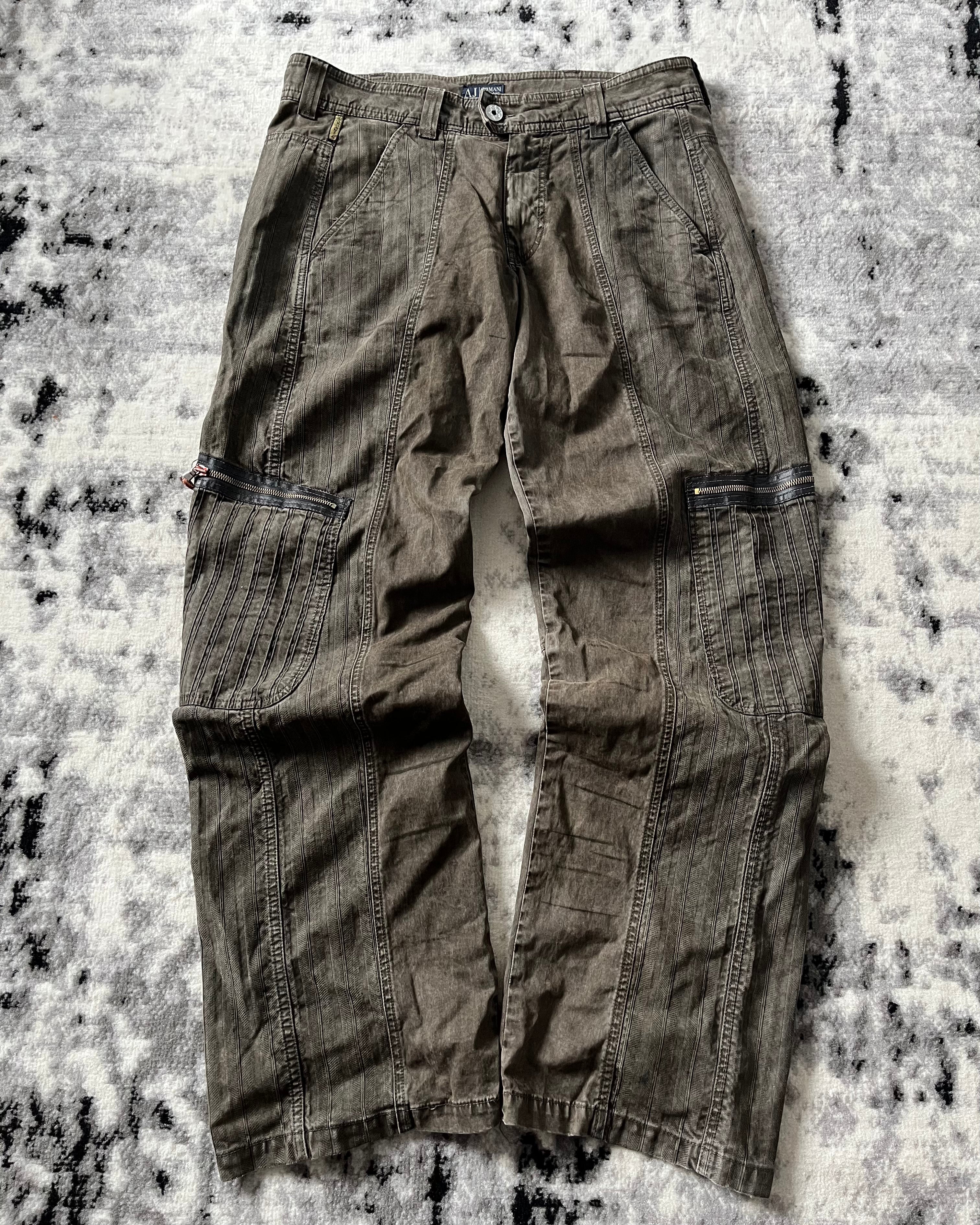 AW2019 Armani Elevation Olive Parachute Pants (L) – Dolce Vita Hub