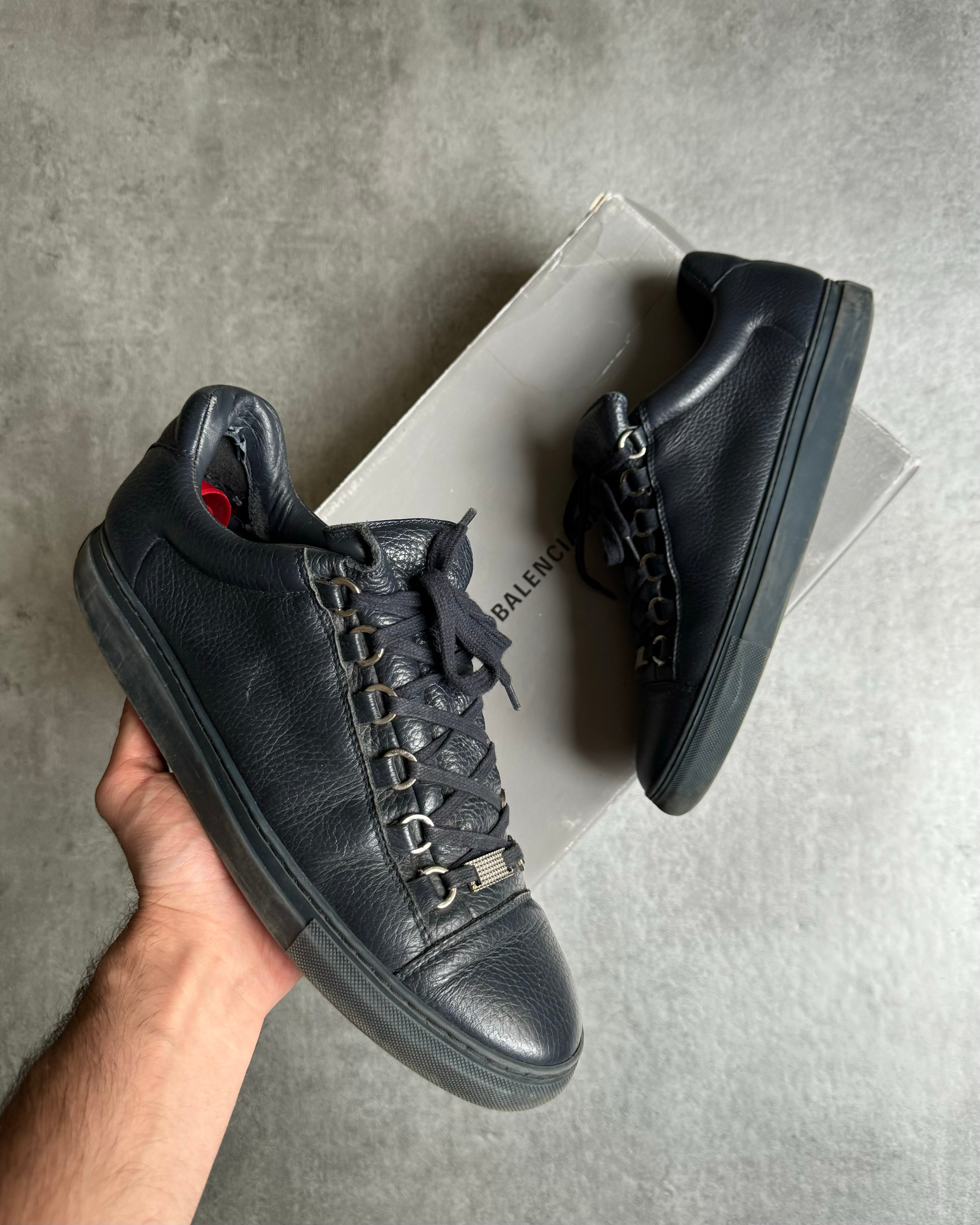 Balenciaga Arena Low Navy Leather Shoes (43eu/us9,5) – Dolce Vita Hub