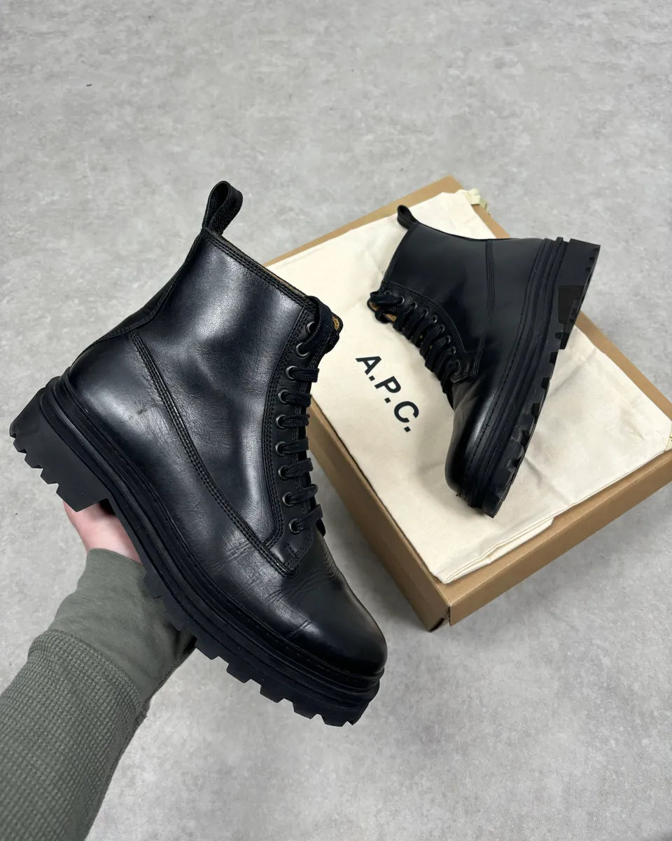 A.P.C. Black Leather Lace-Up Boots Chunky Sole Size 42 – Dolce A.P.C. Black Leather Lace-Up Boots Chunky Sole Size 42 – Dolce