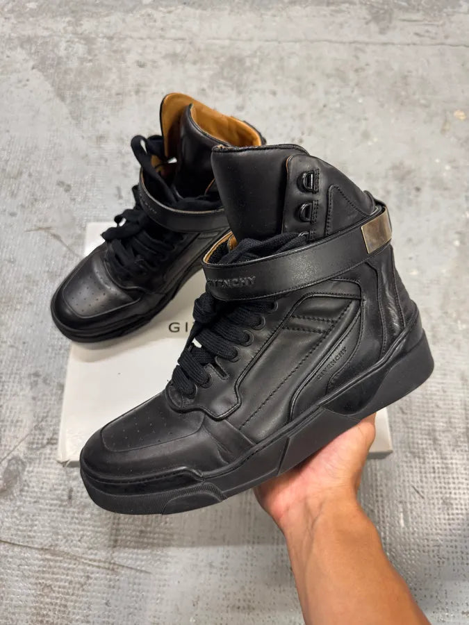 AW2014 Givenchy Tyson Black High Leather Sneakers by Riccardo