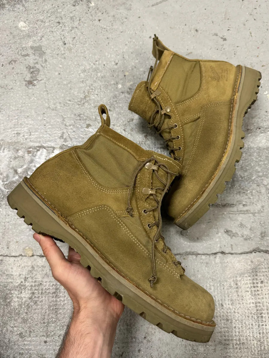 Danner Desert Acadia Beige Military Boot – Dolce Vita Hub