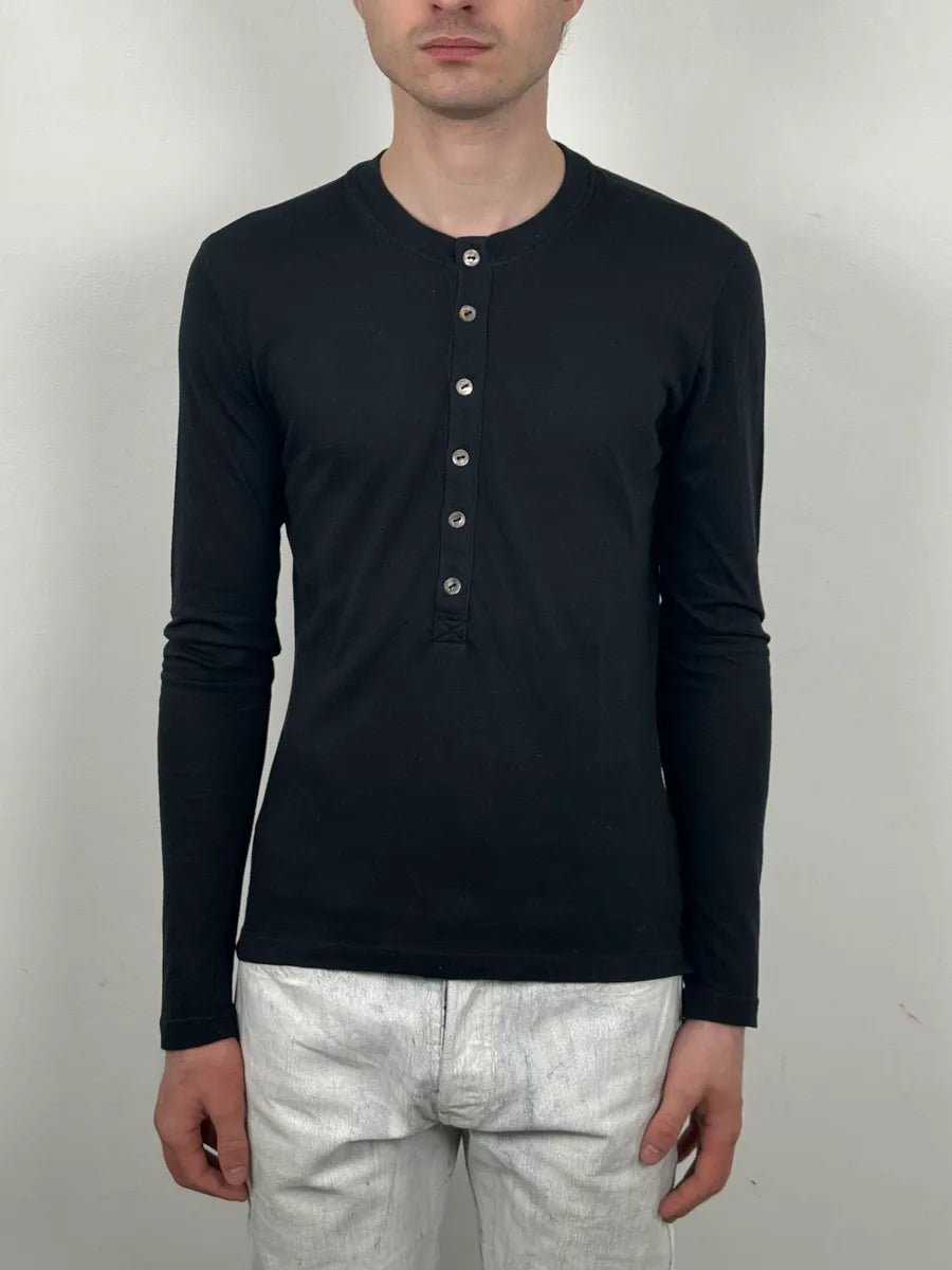 2000s Dolce & Gabbana Black Henley Knit Longsleeve – Dolce Vita Hub