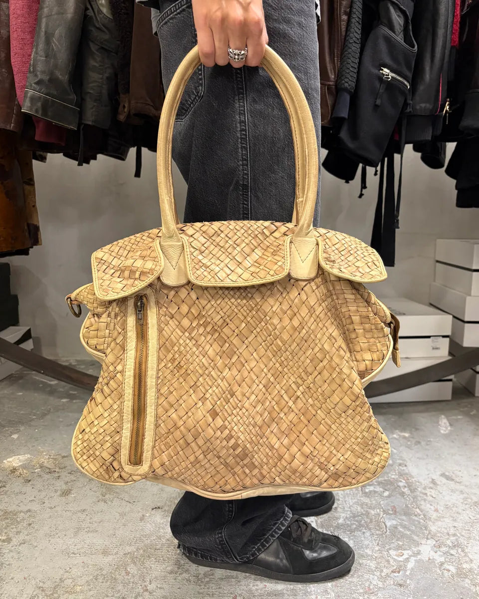 Giorgio Brato Woven Beige Leather Handle Bag – Dolce Vita Hub