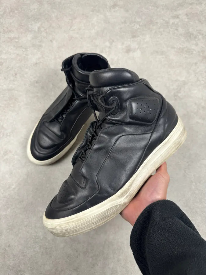Maison Margiela Black High Leather Avant-Garde Sneakers – Dolce