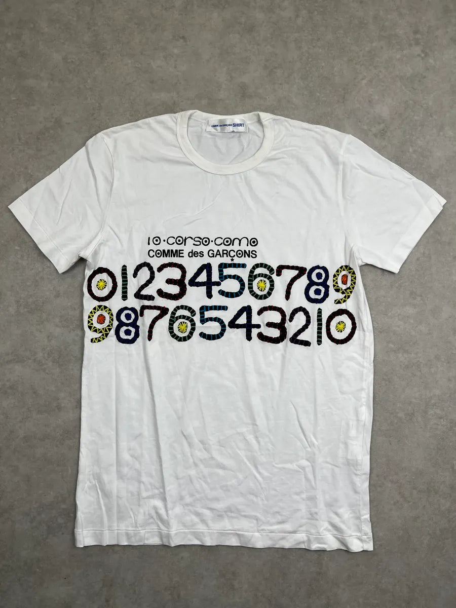 SS2009 Comme des Garçons White Numbered Print T-Shirt – Dolce Vita Hub