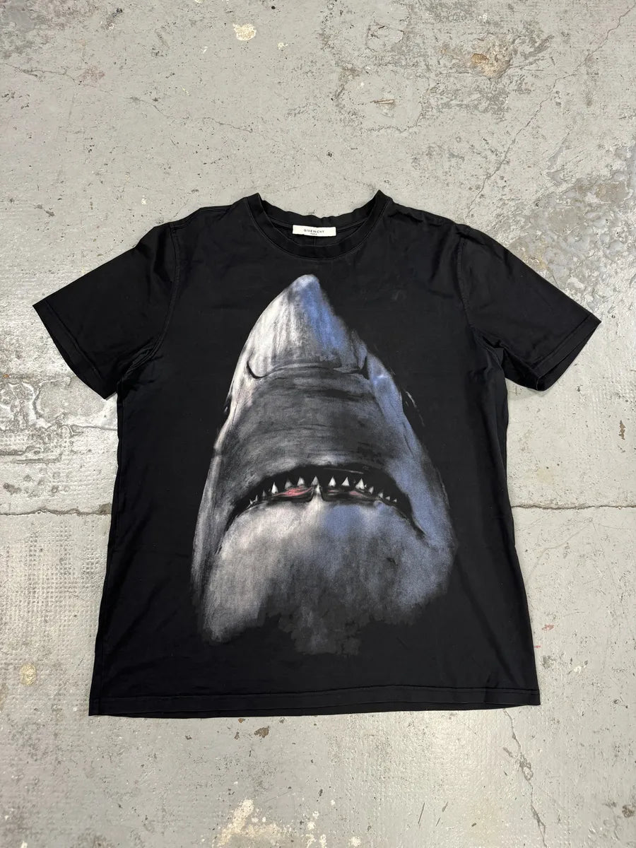j*?様 あ*あ様 GIVENCHY 17ss shark print T-sh SS2017 Givenchy Shark Black T-Shirt by Riccardo Tisci – Dolce Vita Hub