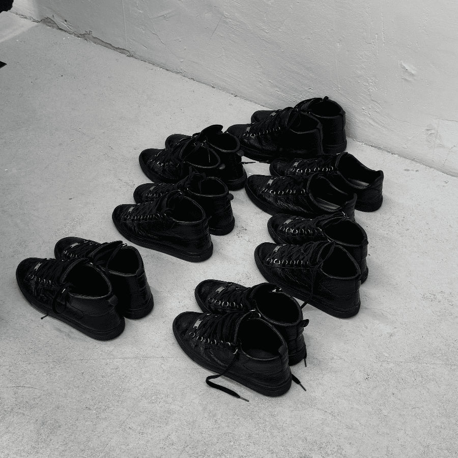 Second-hand luxury designer footwear from Balenciaga, Rick Owens and Dolce & Gabbana at DolceVitaHub Paris