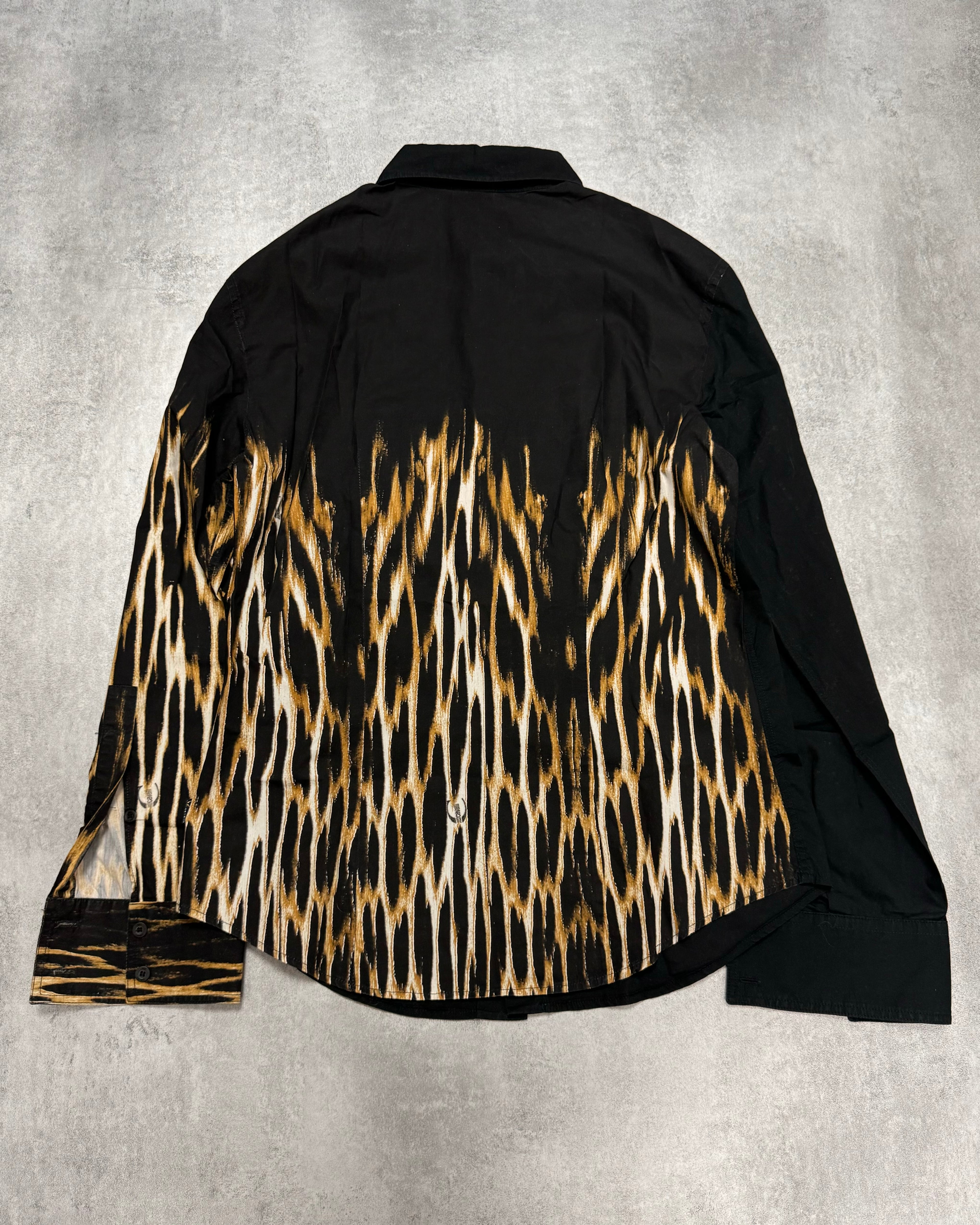 2004 年秋冬シーズン Cavalli リラックス ファイア マグマ グレー シャツ (M)
