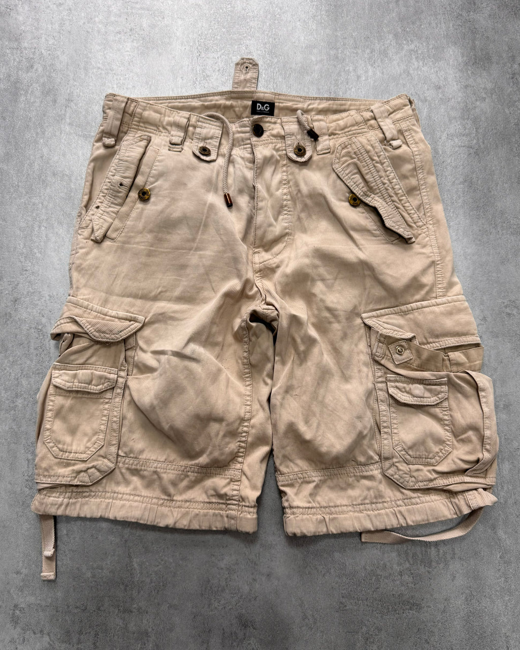 2000s Dolce & Gabbana Cargo Beige Short