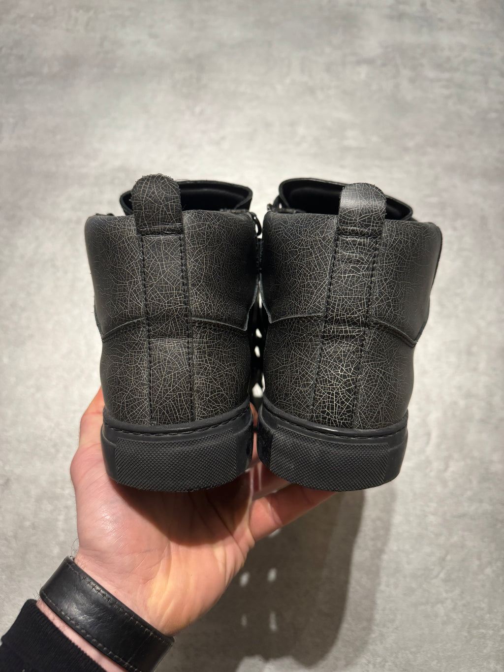 Balenciaga Arena High Cracked Grey Print Sneakers (45) - 7