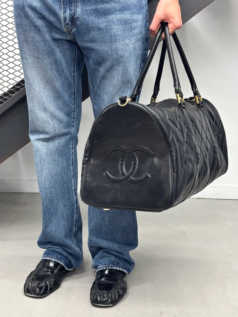 1960s Chanel Boston Black Quilted Lambskin Travel Bag  AyCAOwP 1