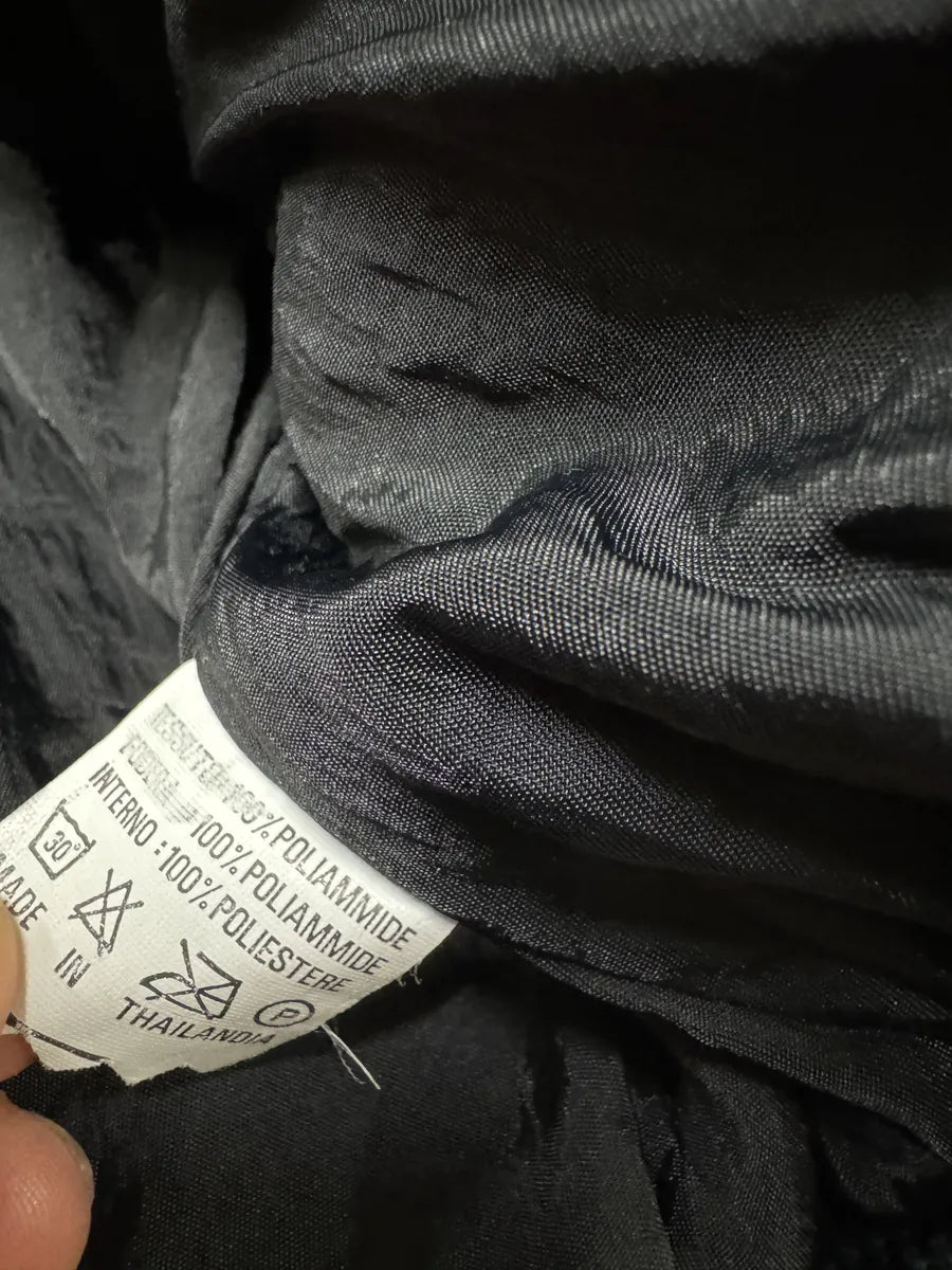 1980s Closed x Marithé & François Girbaud Cropped Black & Red Bomber Jacket (M) VRoknEy 4