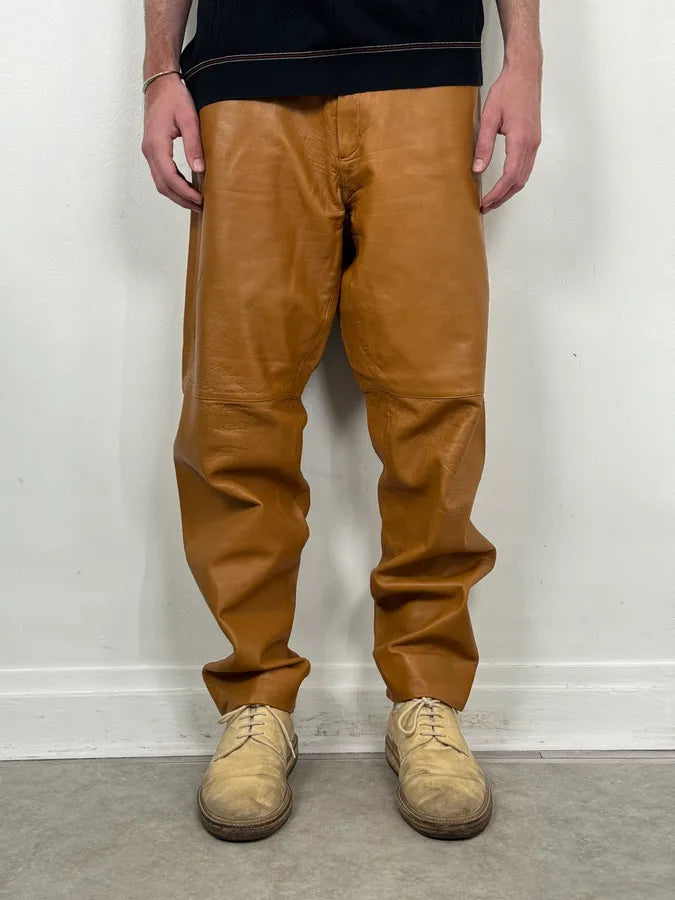 1980s Gianni Versace Cognac Leather Pants bxMcFYK 0
