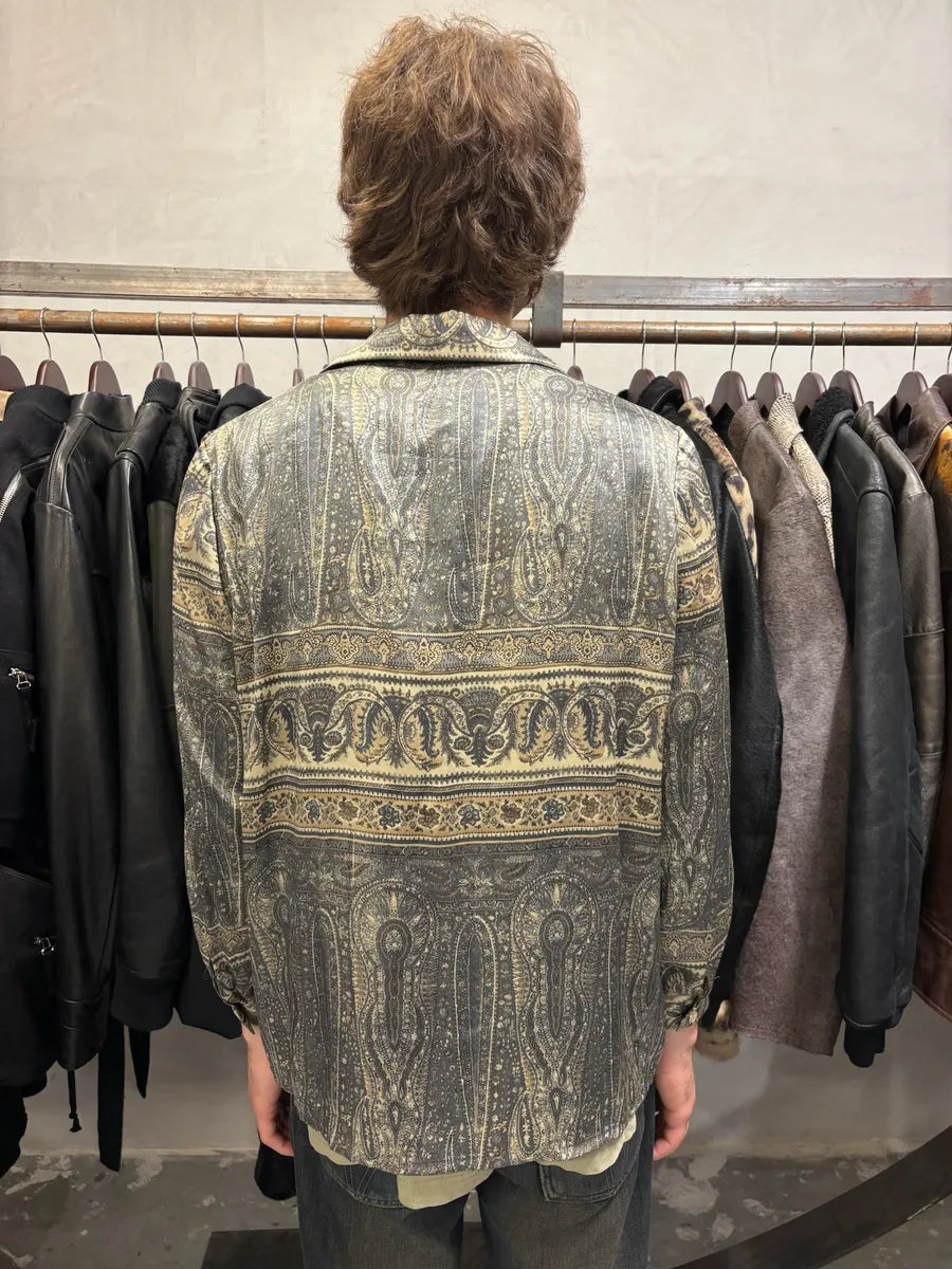 1980s Giorgio Armani Silk Medieval Cozy Shirt (XS/S) rmmpKle 2