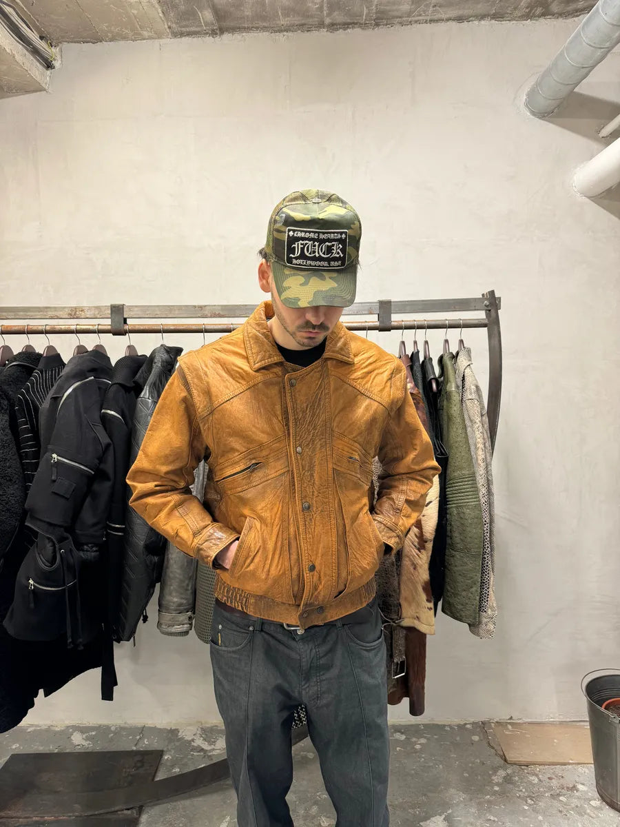 1990s Artisanal French Eroded Brown Leather Jacket with Detachable Sleeves pBeRCLx 2