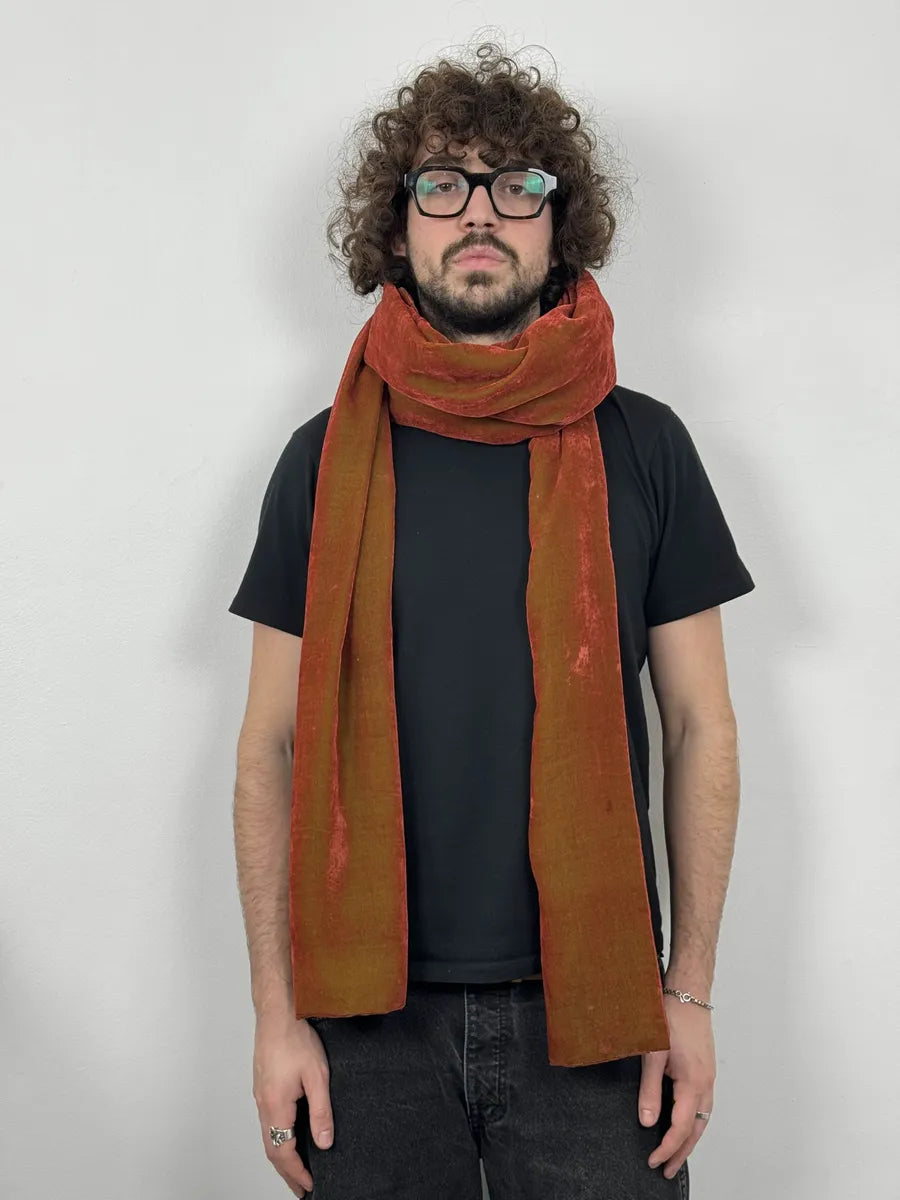 1990s Comme des Garçons Dark Orange Velvet Scarf fmpAxzv 1