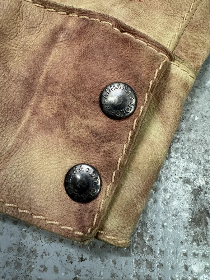 1990s Dolce & Gabbana Beige Burgundy Eroded Leather Jacket ieVDxDf 10