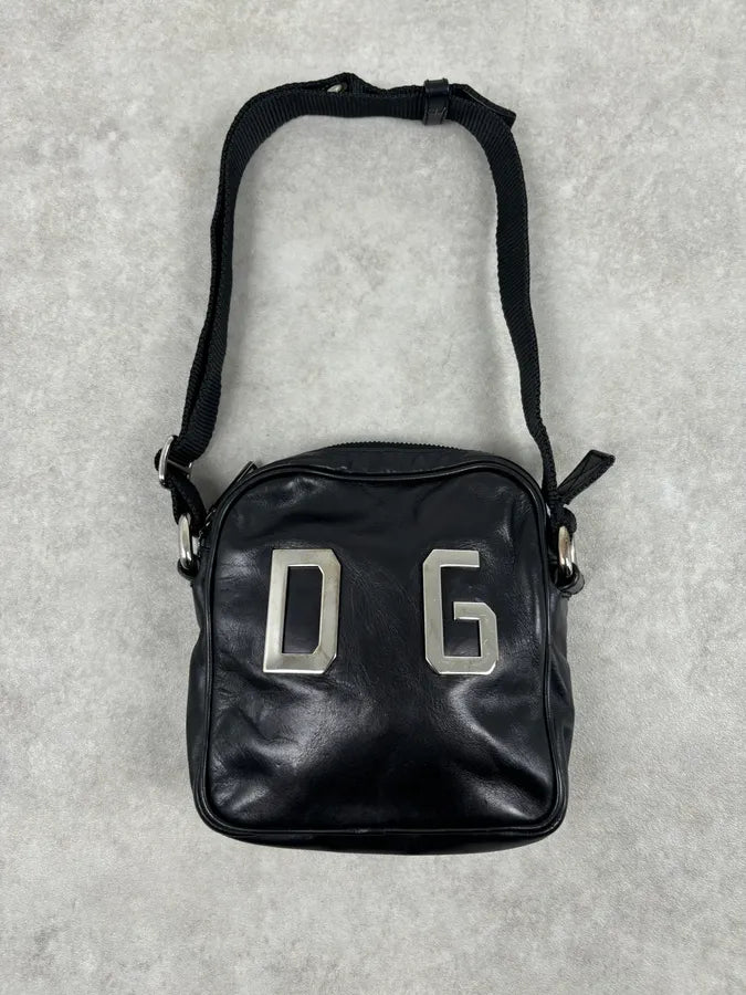 AW2005 Dolce & Gabbana Black Leather Logo Crossbody Bag MlgMODM 0