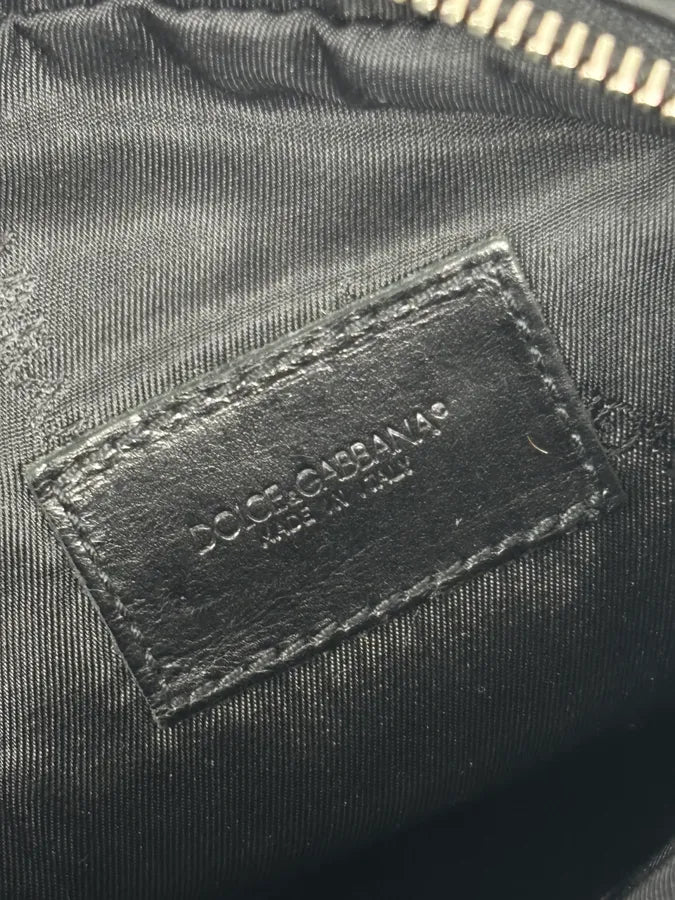 AW2005 Dolce & Gabbana Black Leather Logo Crossbody Bag MlgMODM 13