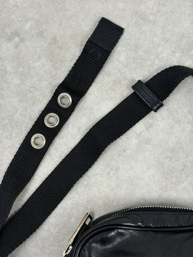AW2005 Dolce & Gabbana Black Leather Logo Crossbody Bag MlgMODM 10