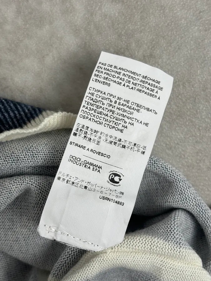 SS2010 Dolce & Gabbana Blue Denim Trompe-loeil V Neck Sweater dxkZsTZ 11