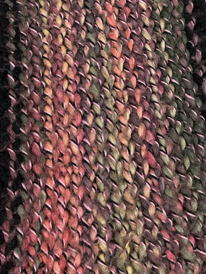 1990s Dolce & Gabbana Gradient Pink Dark Wool Scarf JRGLzqf 3