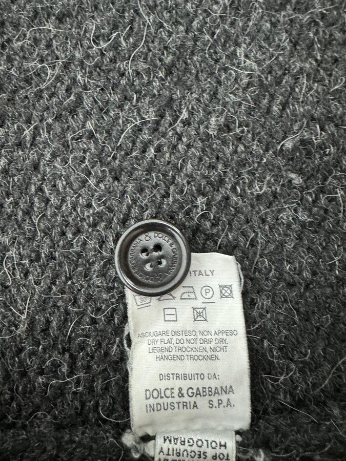 1990s Dolce & Gabbana Grey Wool Buttoned Sweater ufEdxxf 10