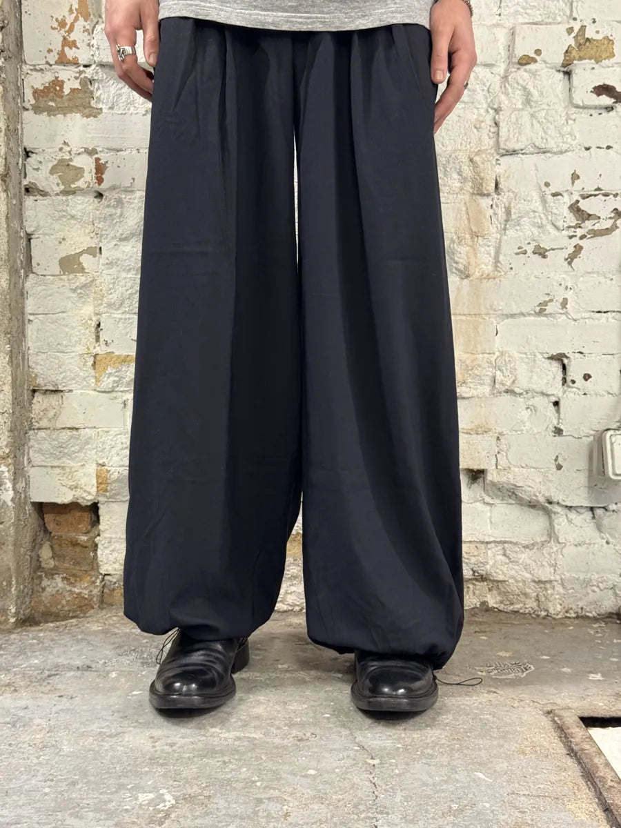 1990s Emporio Armani Black Cozy Large Japanese Pants gPmInVD 0