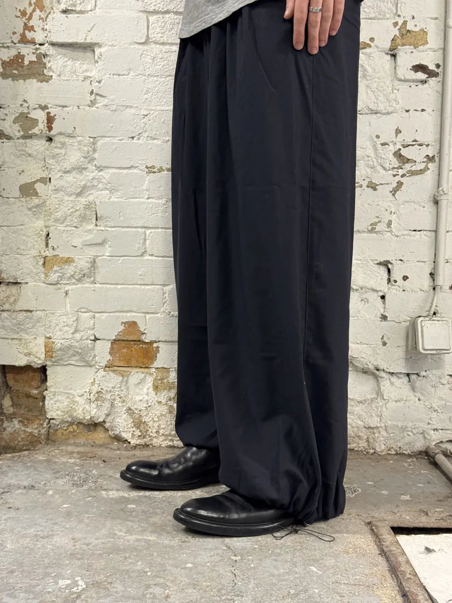 1990s Emporio Armani Black Cozy Large Japanese Pants gPmInVD 1