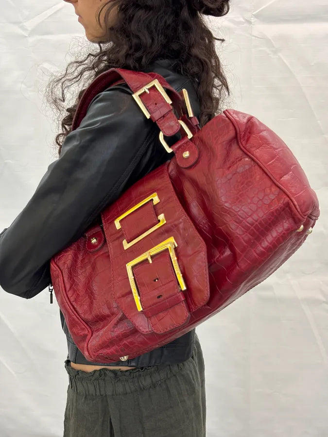 1990s Gianfranco Ferré Red Leather Crocodile Embossed Handle Bag hDCsLLM 2