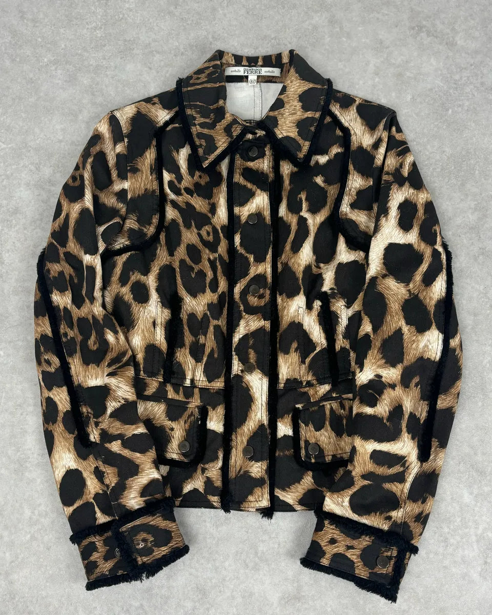 AW2006 Gianfranco Ferre Beige Leopard Print Blazer & Skirt Set  wNovAPu 1
