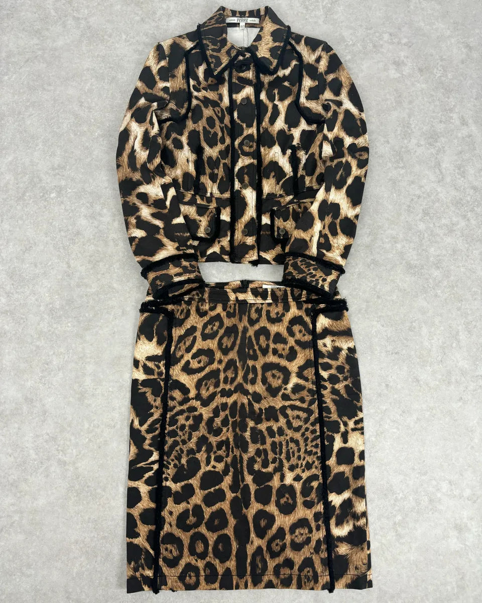 AW2006 Gianfranco Ferre Beige Leopard Print Blazer & Skirt Set  wNovAPu 22