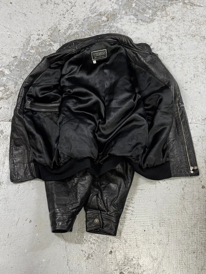 1990s Gianni Versace Black Leather Quilted Bomber Jacket iIPlCDZ 6