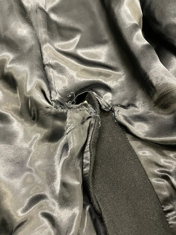 1990s Giorgio Armani Black Wool Trench Coat (L) HwOnfCx 11