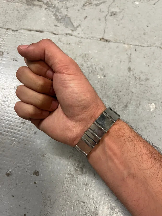 1990s Gucci Tom Ford Squared Silver Watch (OS) IbcBruq 3