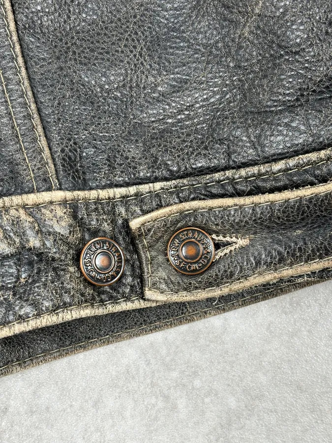 1990s Levi’s Grey Eroded Leather Buttoned Trucker Jacket DbNzQKr 10