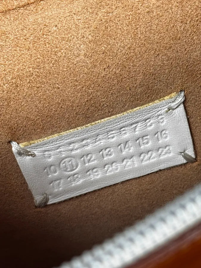 1990s Maison Martin Margiela Orange Signature Leather Bag IgWpvea 15