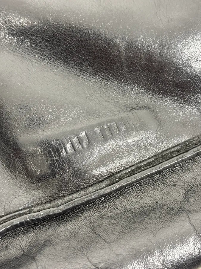 1990s Miu Miu Black Minimalist Leather Messenger Bag VEJLMWP 8