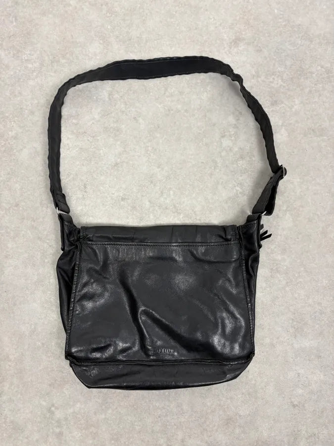 1990s Miu Miu Black Minimalist Leather Messenger Bag VEJLMWP 5