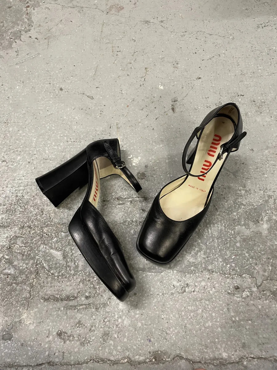 1990s MiuMiu Black Heels Pump (37eu/us5) 1