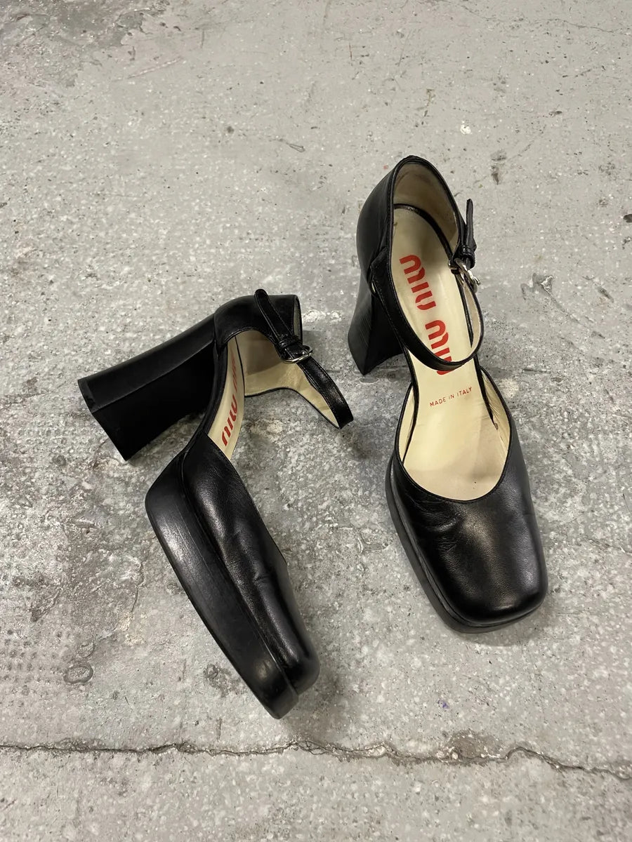 1990s MiuMiu Black Heels Pump (37eu/us5) 3