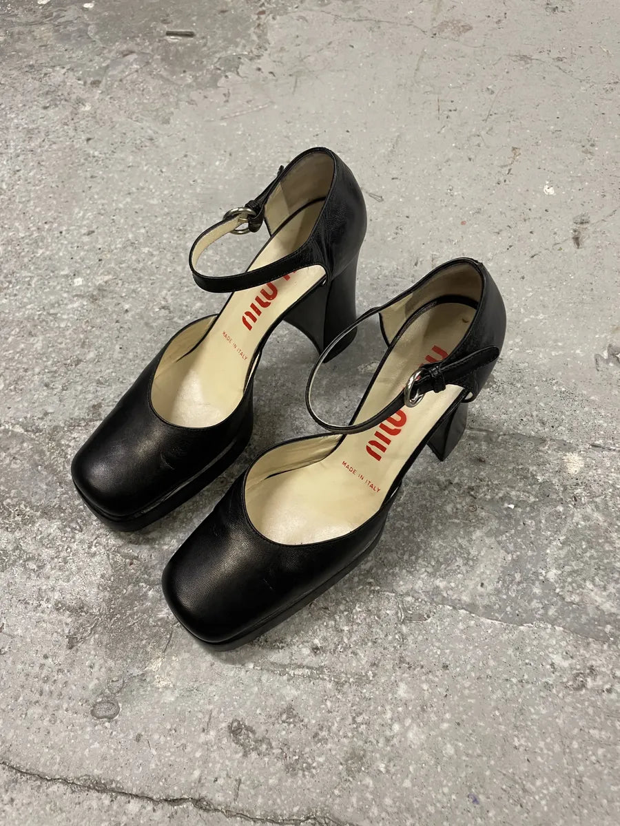 1990s MiuMiu Black Heels Pump (37eu/us5) 4