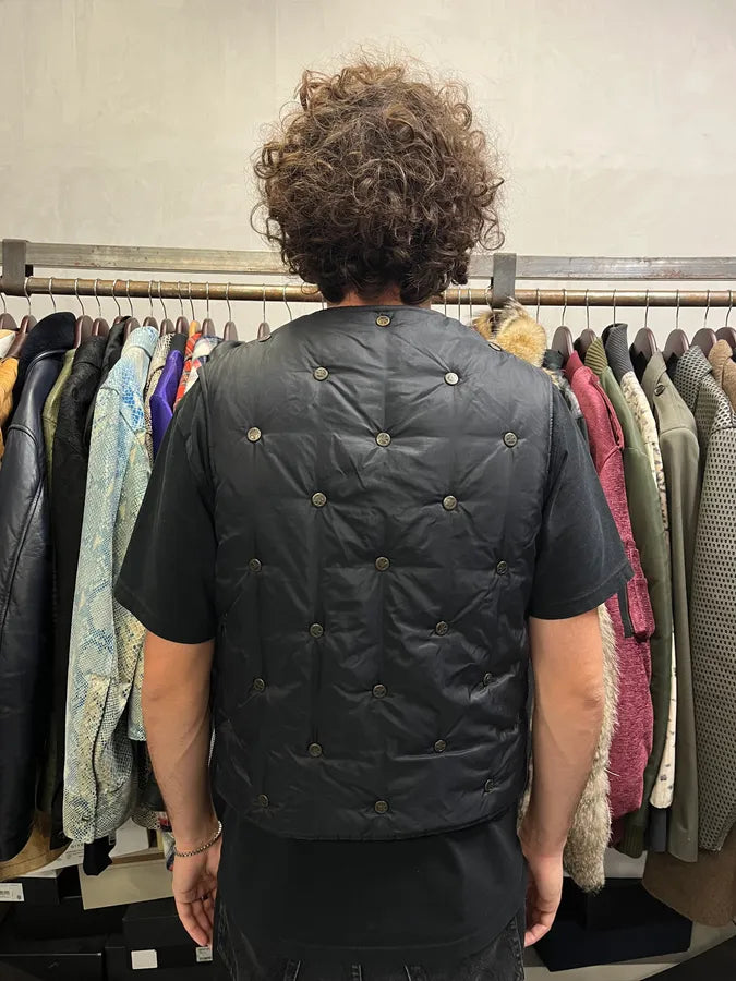 1990s Moschino Black Studded Puffer Vest tXLQLUi 2