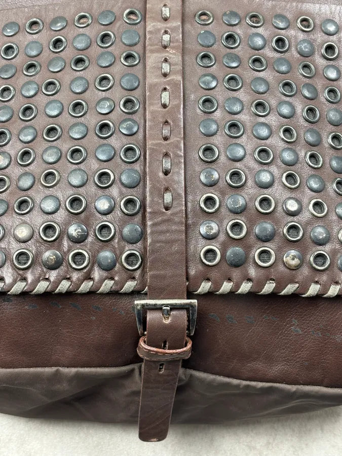 1990s Prada Brown Leather Studded Shoulder Bag WgIkKQU 5
