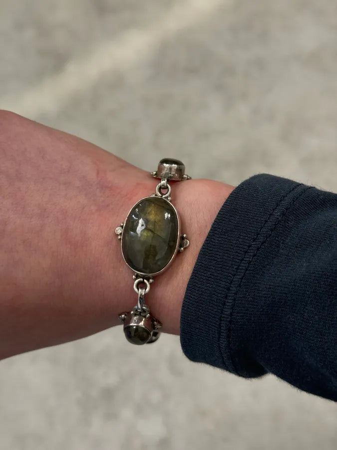 1990s Silver & Labradorite Contemporary Relief Bracelet BIVnKKR 2