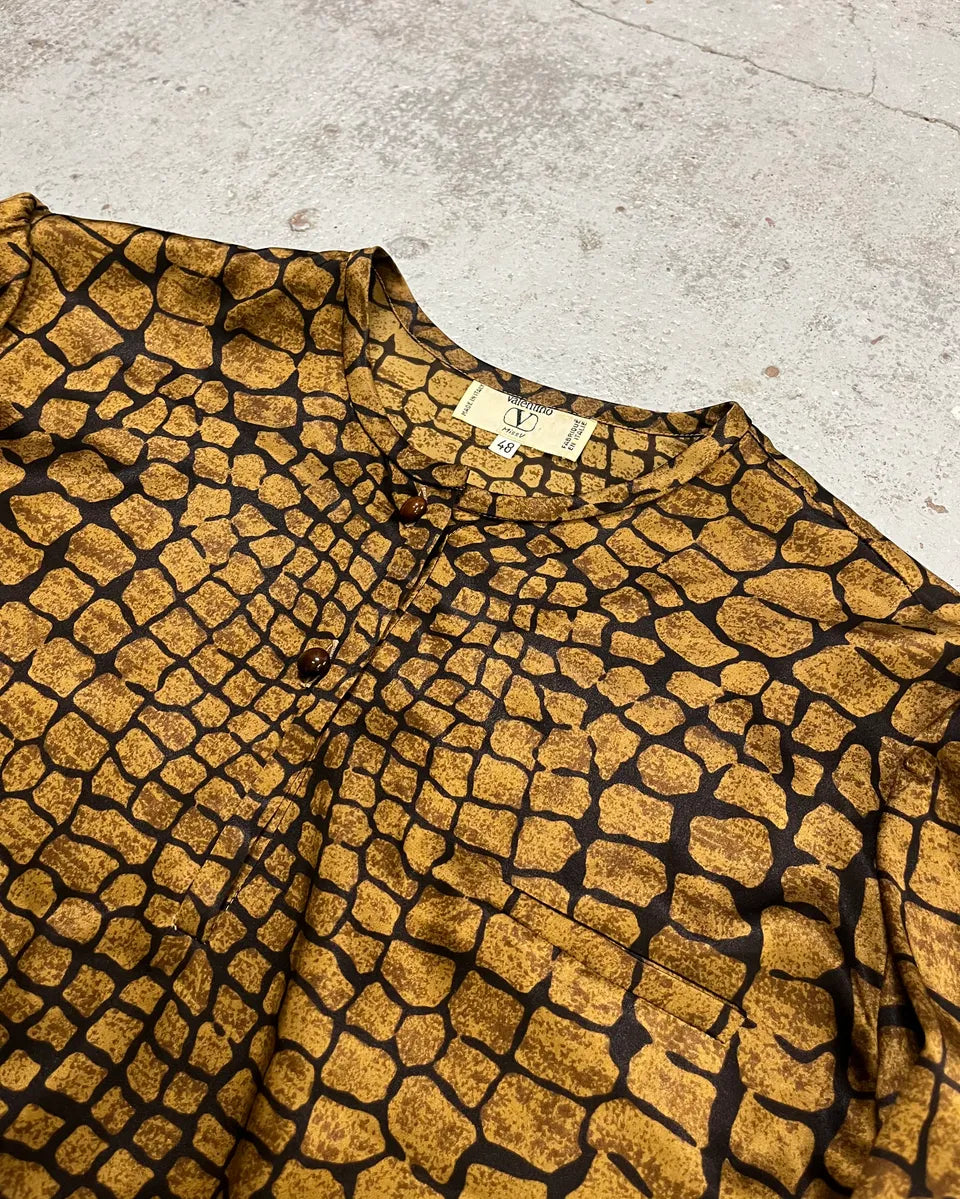 1990s Valentino Brown Silk Crocodile Effect Buttoned Blouse IpjJYeb 4